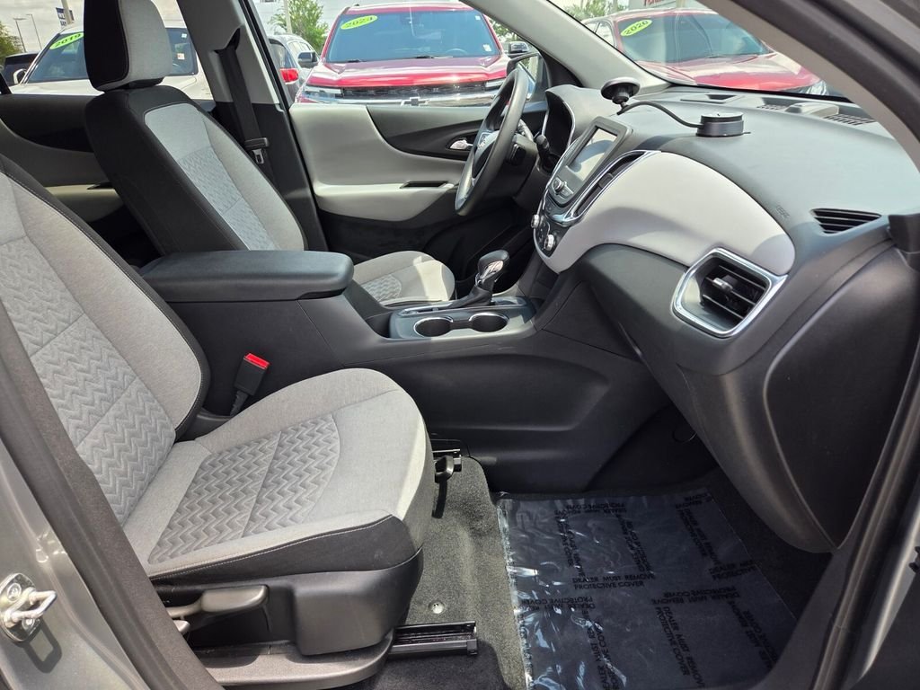 Used 2023 Gray Chevrolet LT image 16