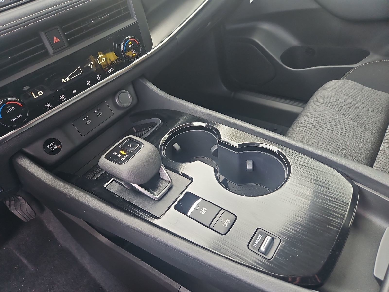 New 2026 Nissan Rogue SV 4D Sport Utility