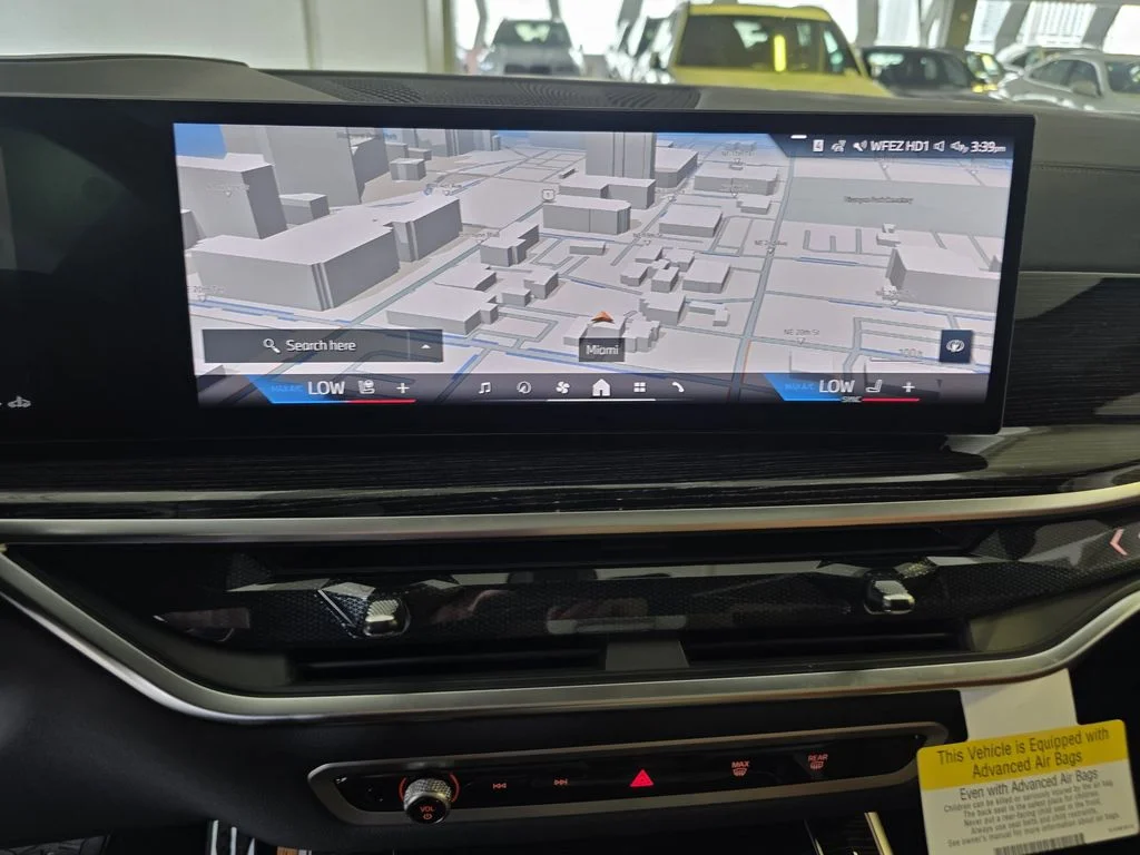 New 2026 Alpine White BMW sDrive40i image 22