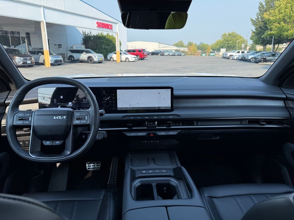 Certified Used 2027 White Kia X-Line SX image 22