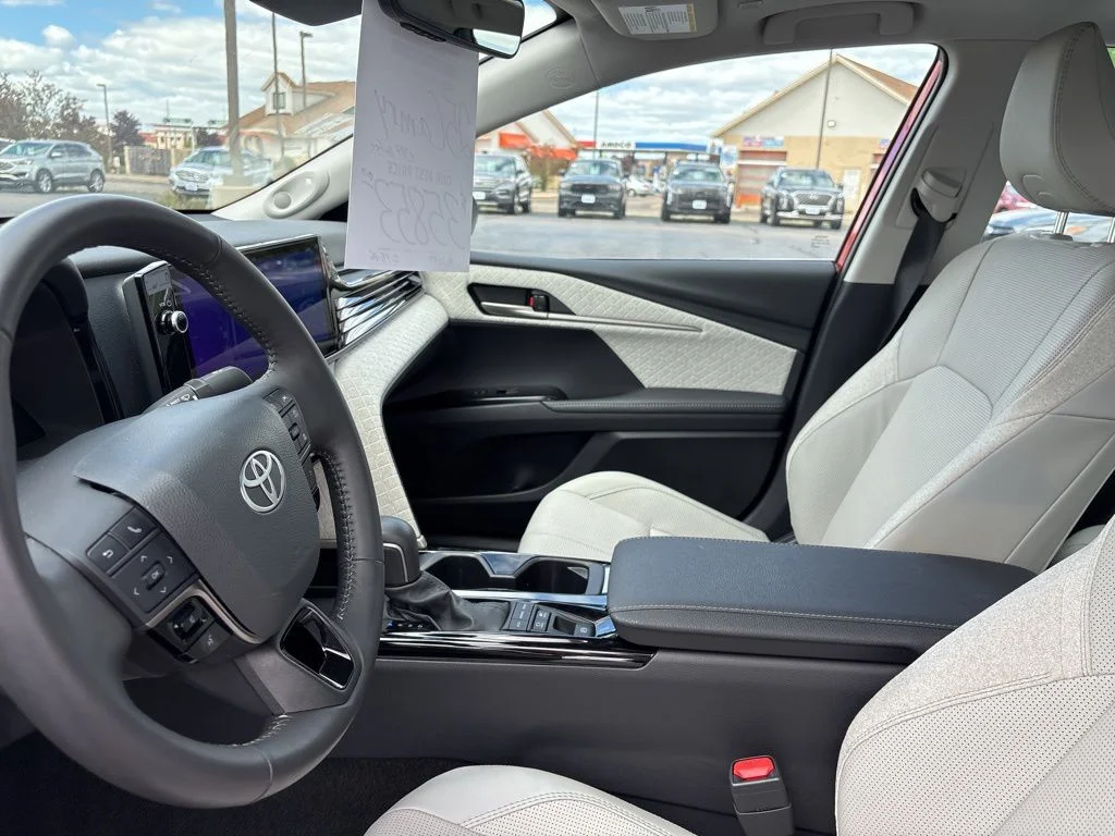 Used 2025 Supersonic Red Toyota XLE image 12