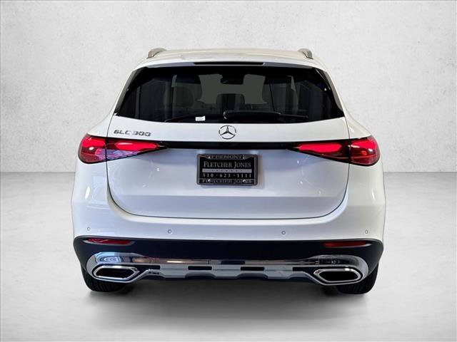 New 2026 Polar White Mercedes-Benz GLC 300 image 35