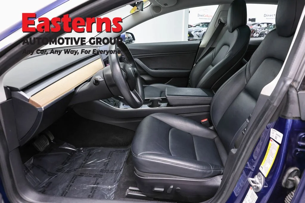 Used 2018 Blue Tesla Long Range image 14