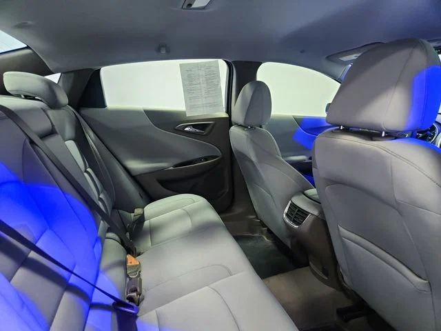 Used 2025 White Chevrolet LT image 20