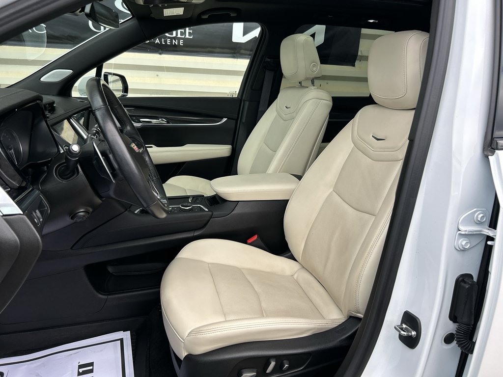 Used 2023 Crystal White Tricoat Cadillac AWD Sport image 11