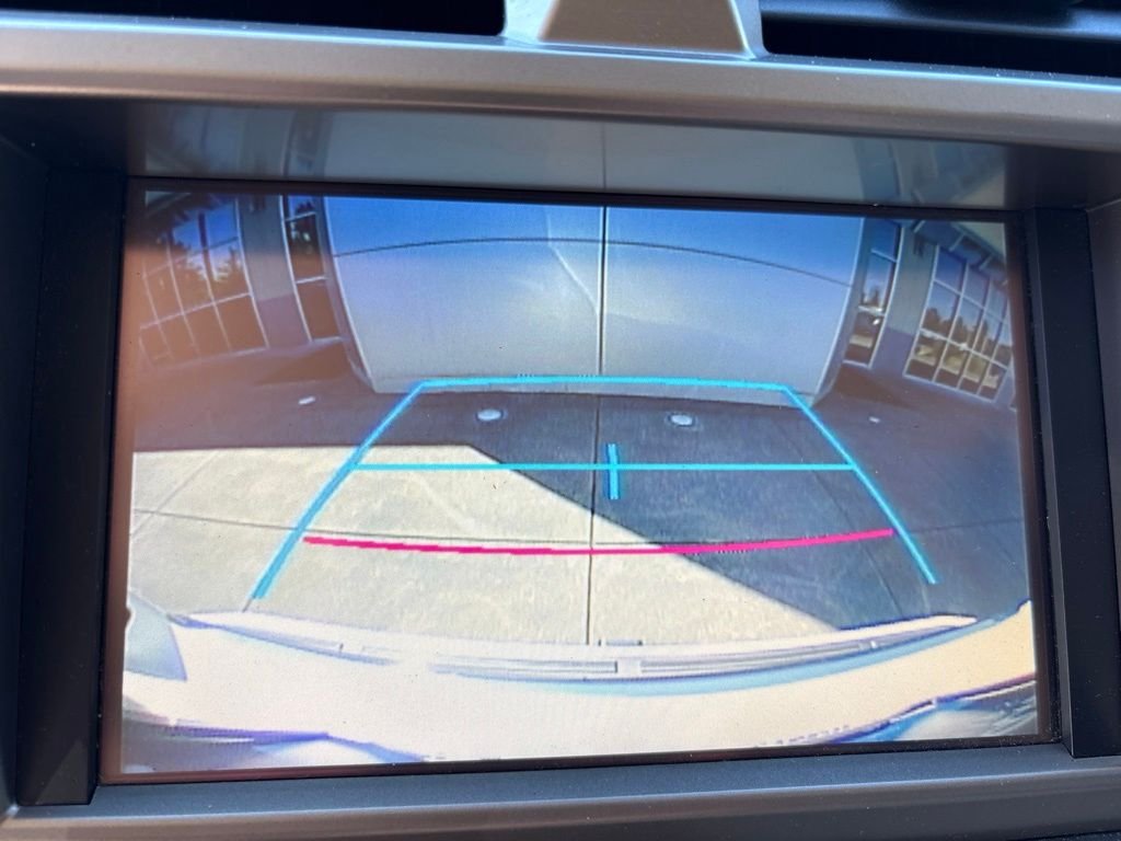 Used 2015 Starfire Pearl Lexus 460 image 20