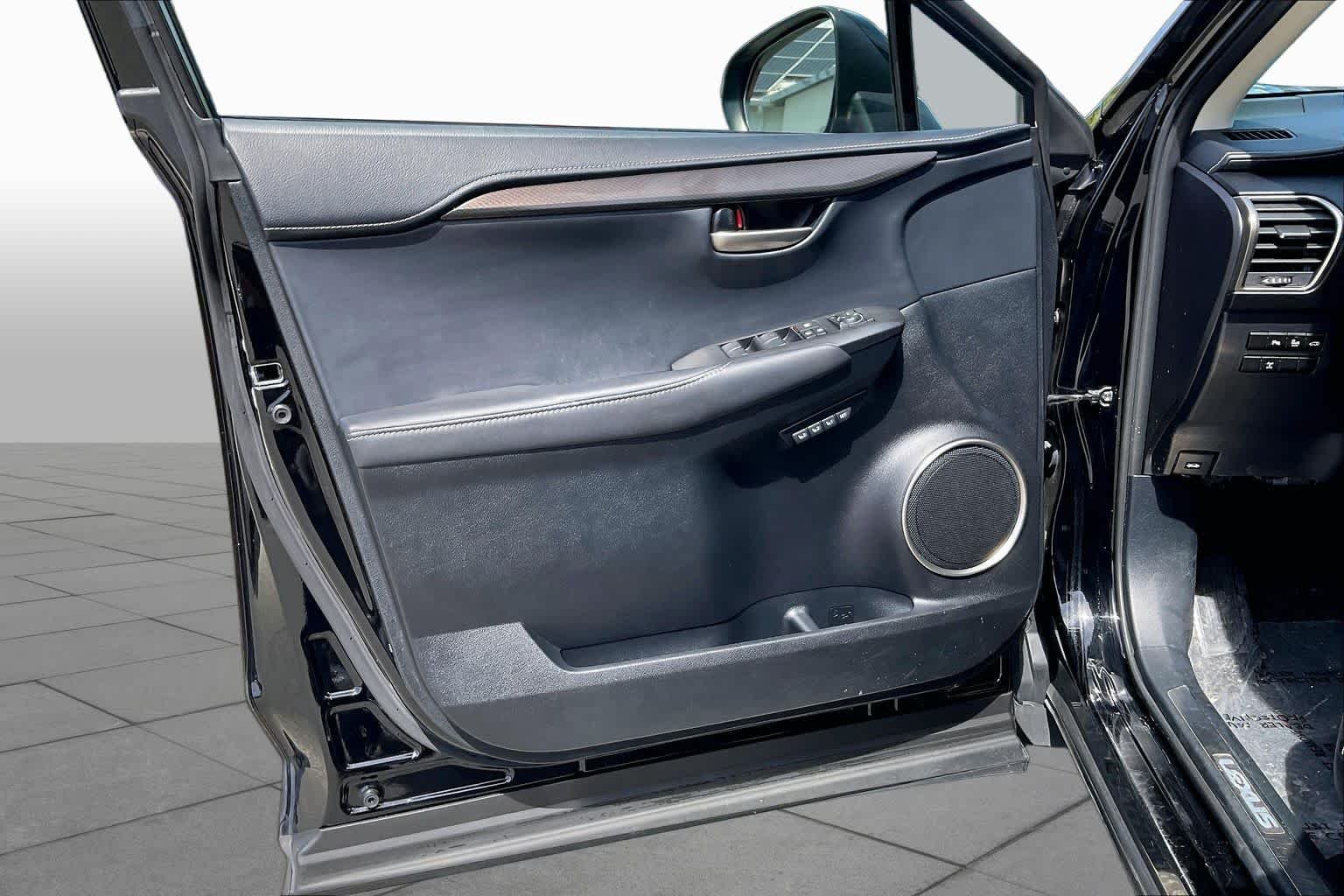 Used 2017 Obsidian Lexus  image 21