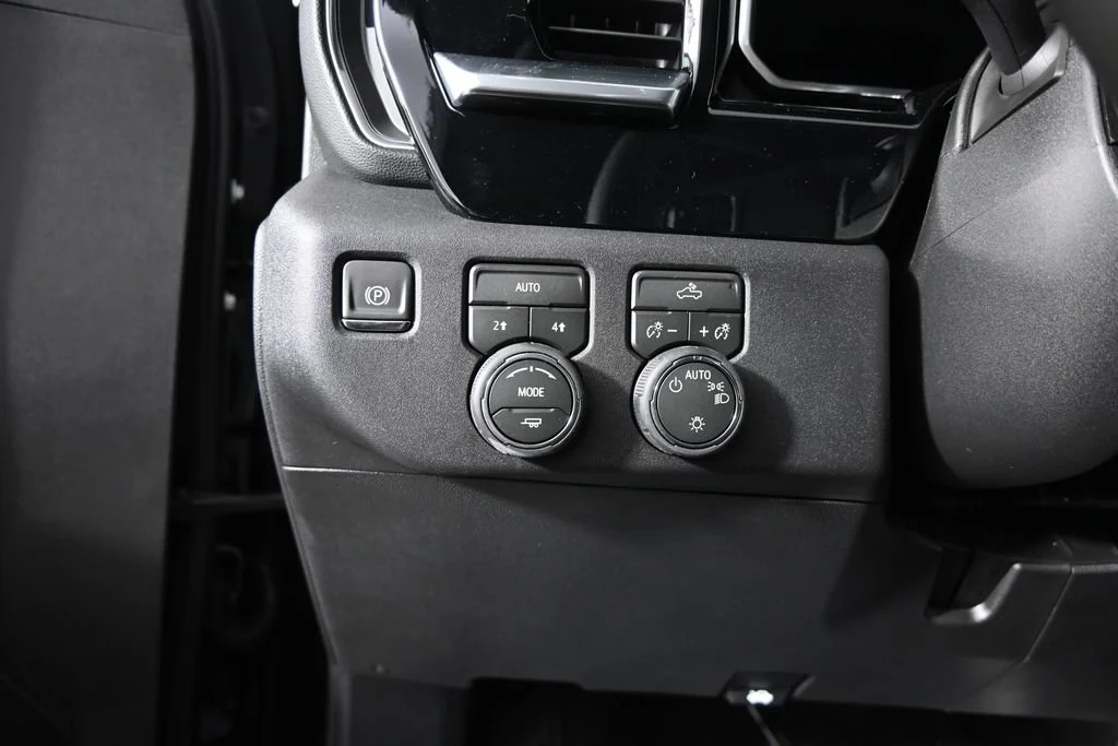 2026 Chevrolet Silverado 1500 LT - Photo 23