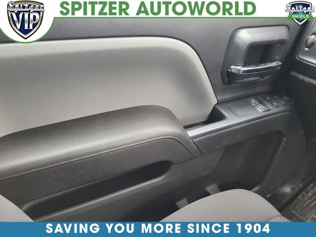 Used 2023 White Chevrolet 1WT image 25