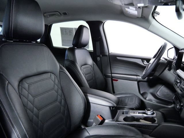 Used 2023 Red Ford Platinum image 11
