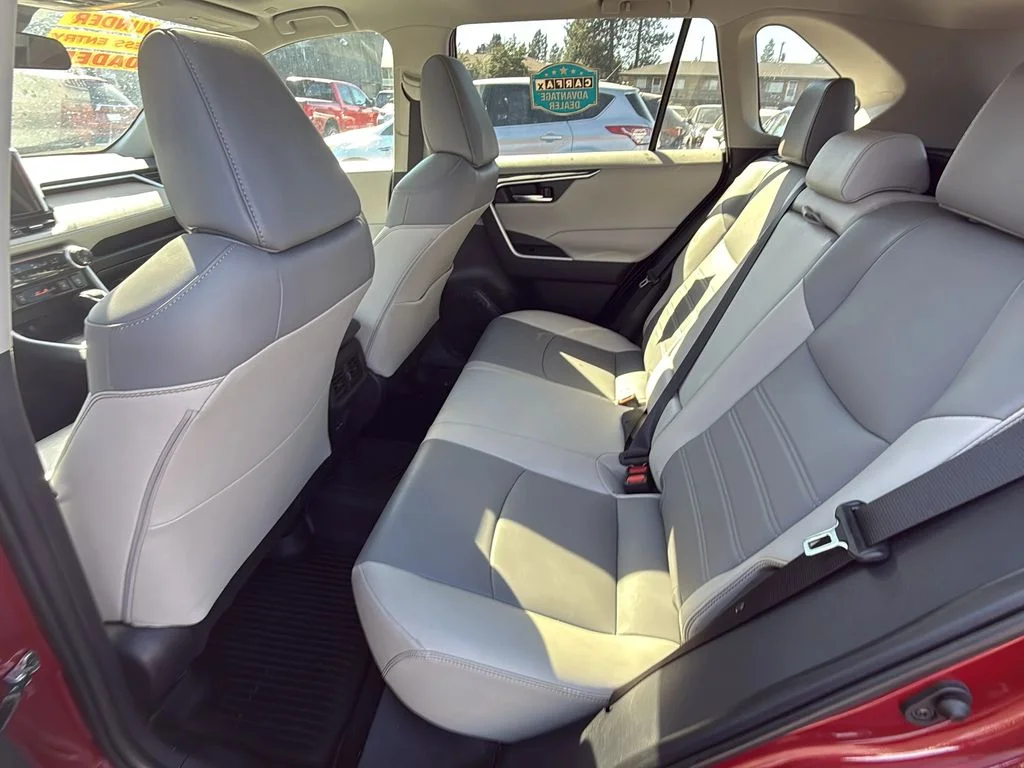 2024 Toyota RAV4 XLE Premium - Photo 27
