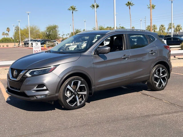 2022 Nissan Rogue Sport SL
