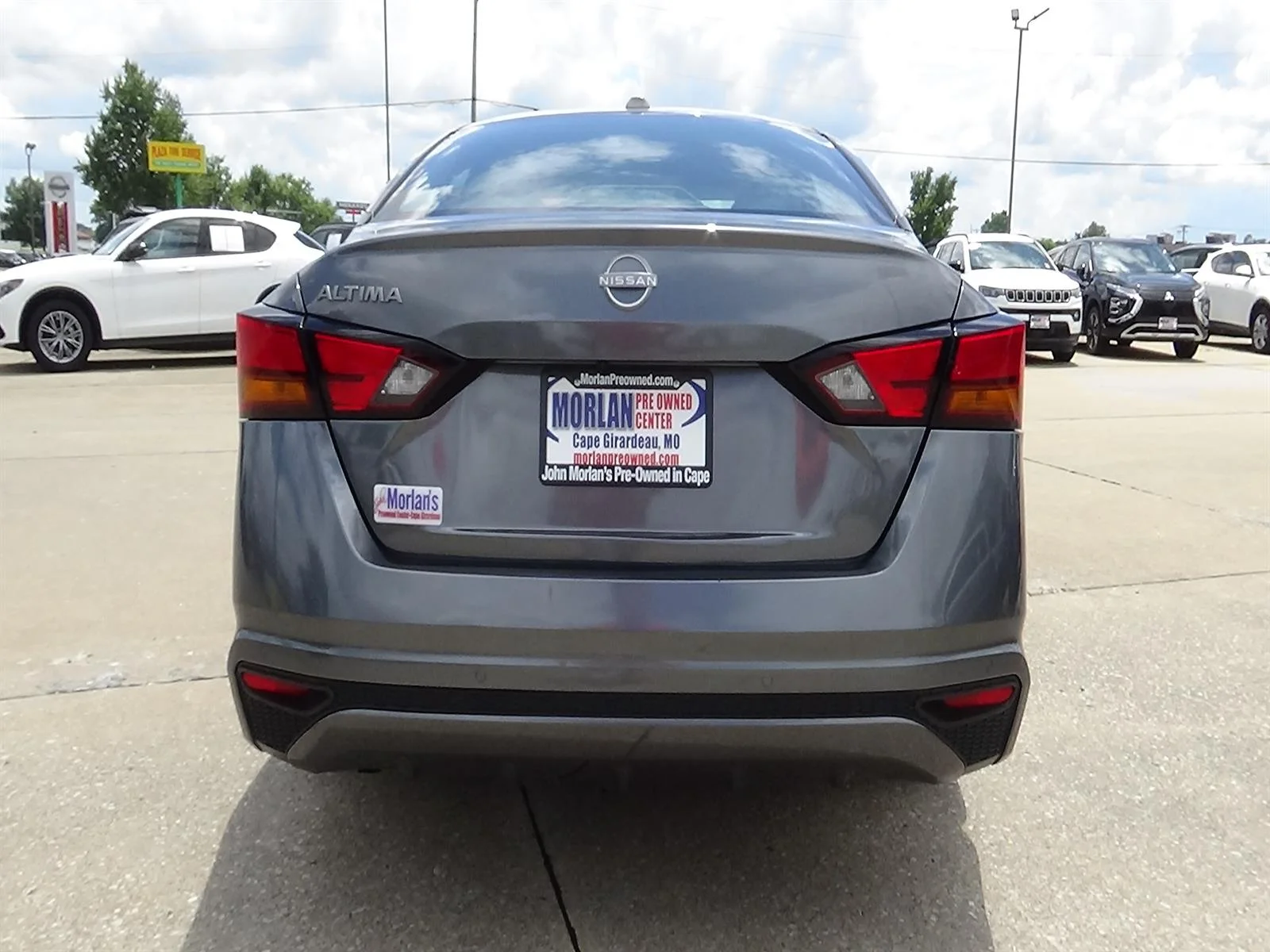 Used 2025 Gun Metallic (kad) Nissan 2.5 SV image 7