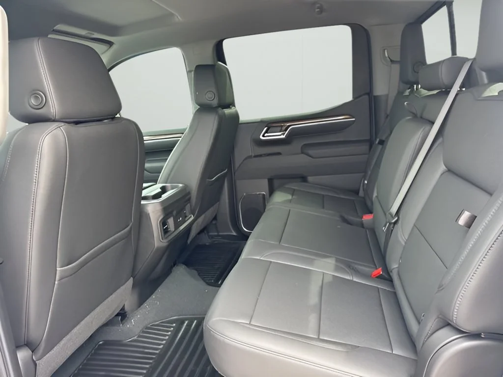 New 2026 Summit White Chevrolet LT image 16