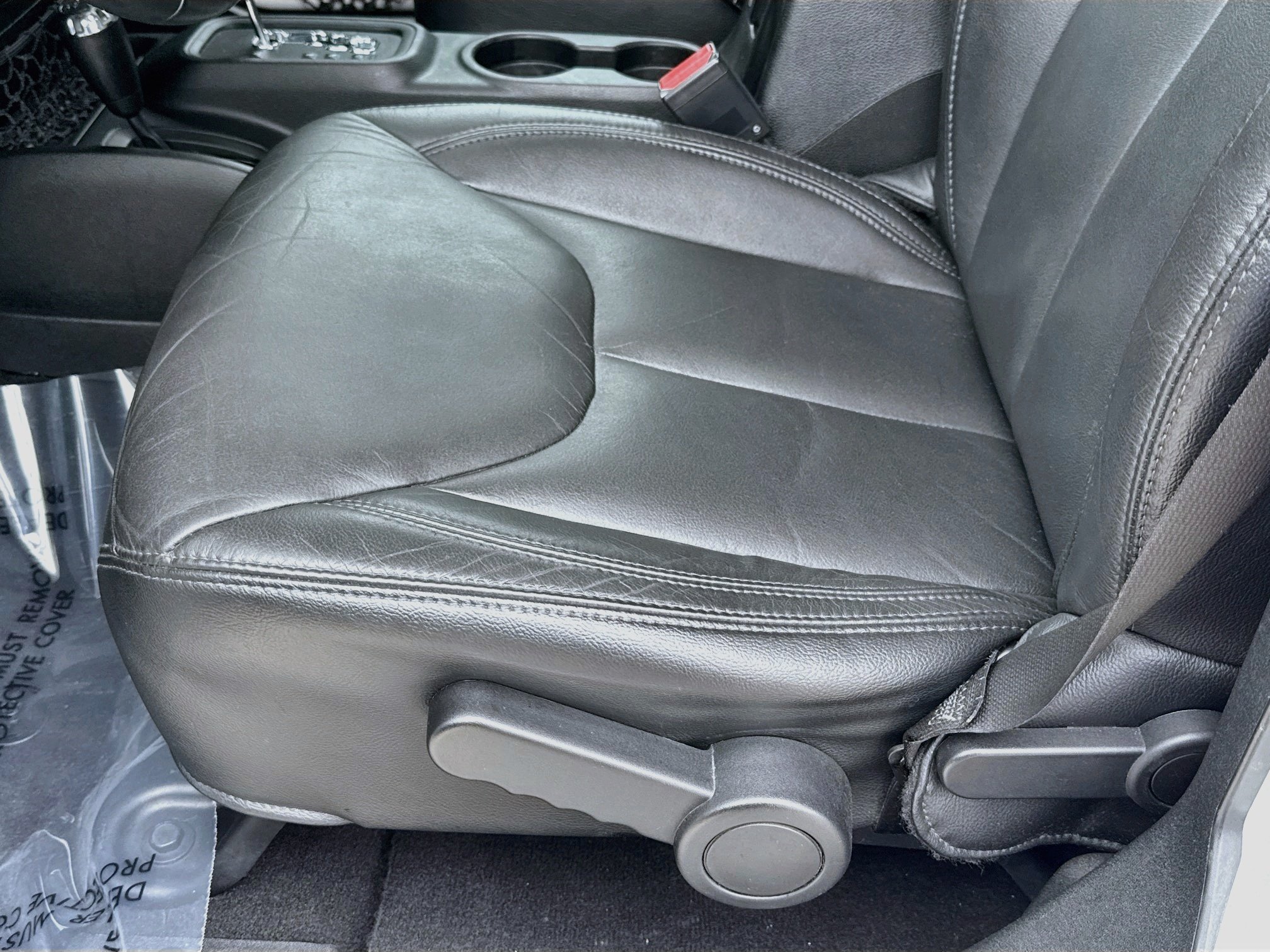 Used 2018 Bright White Clearcoat Jeep Altitude image 17