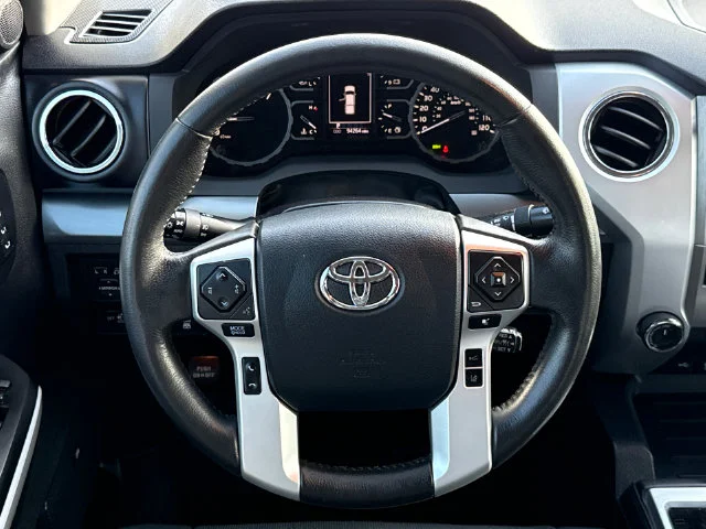 Used 2020 White Toyota Platinum image 14