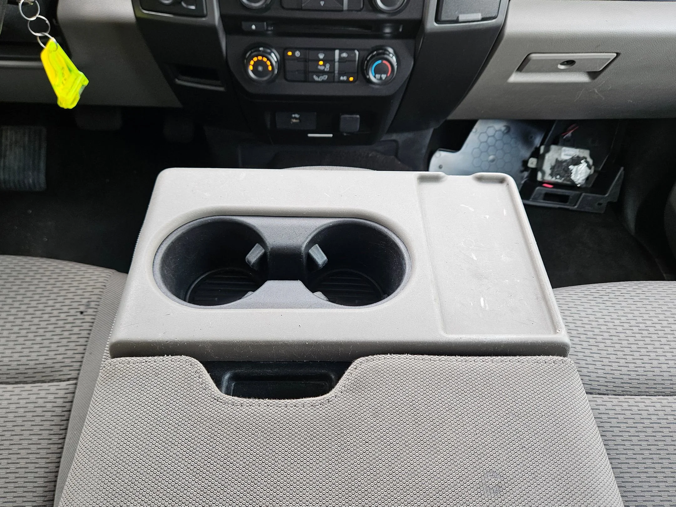 Used 2018 Stone Gray Ford XLT image 12