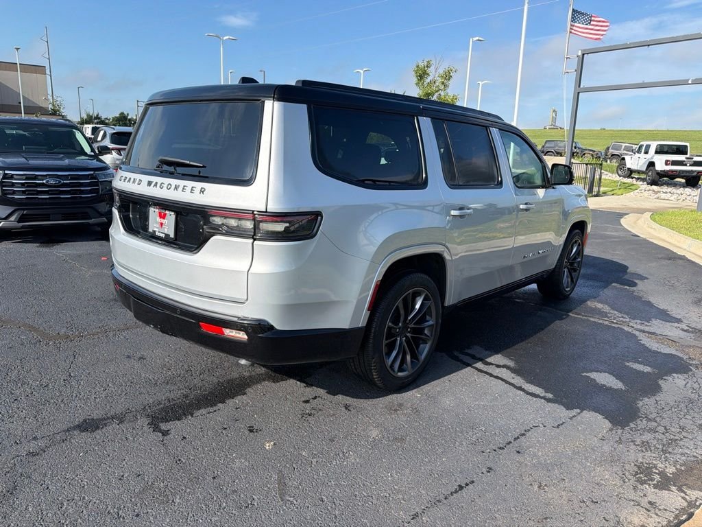 Used 2025 Silver Jeep Series II image 7