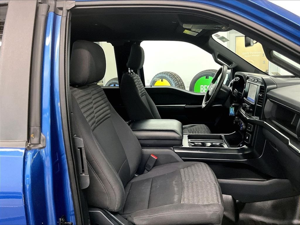 Used 2023 Atlas Blue Metallic Ford XL image 11