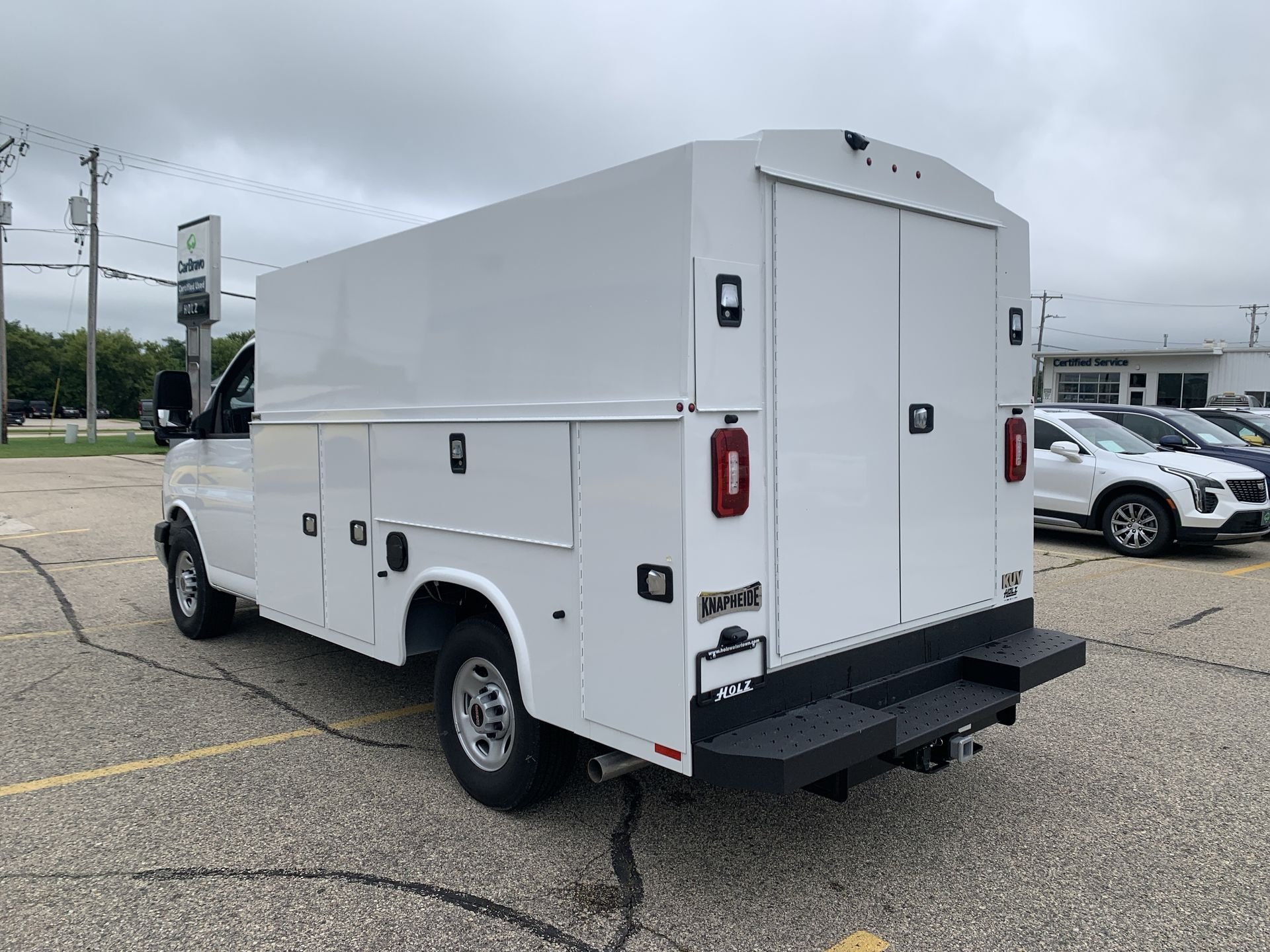 New 2025 Summit White GMC 1WT image 37