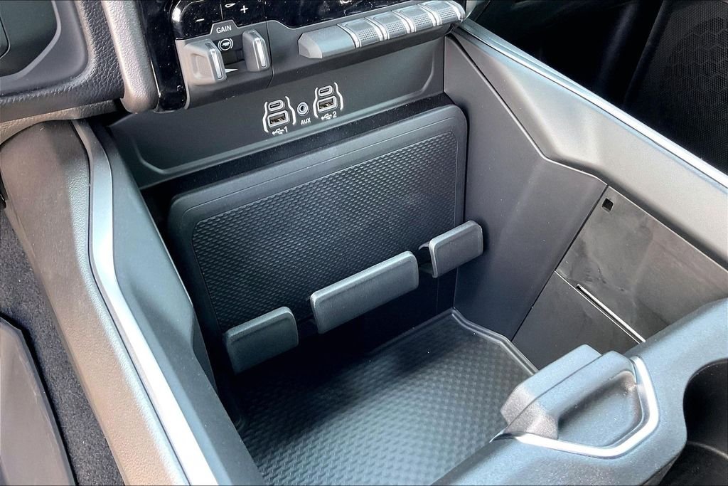 New 2026 Ram 3500 Big Horn 4D Crew Cab