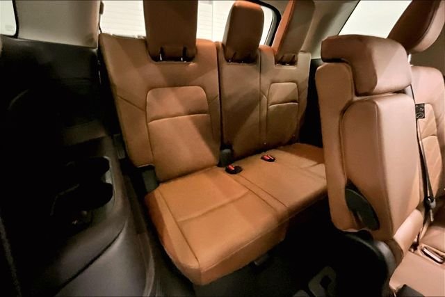 New 2025 Brilliant Silver Metallic Nissan Platinum image 33