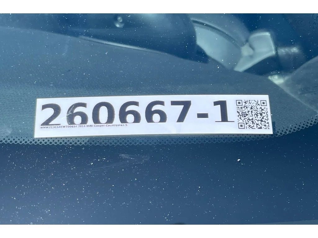 Used 2014 Light White MINI S image 21