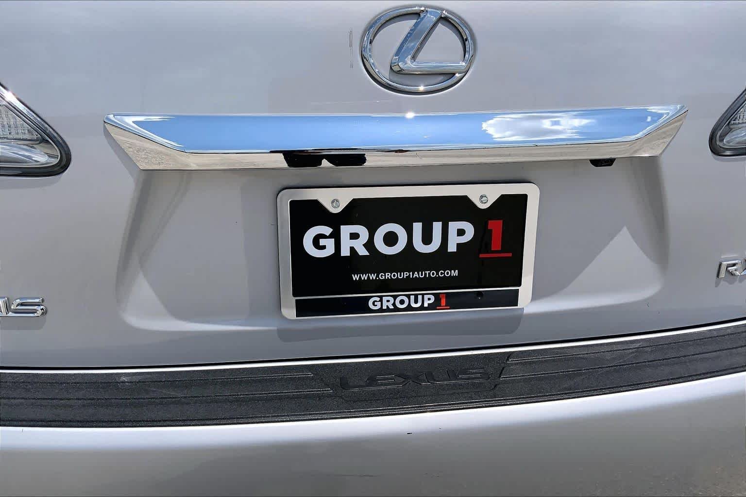 Used 2010 Tungsten Pearl Lexus  image 9