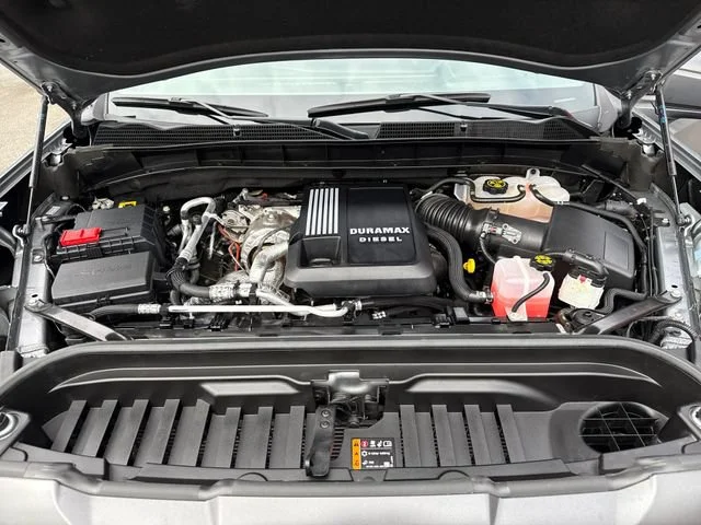 Used 2024 Sterling Metallic GMC Elevation image 28