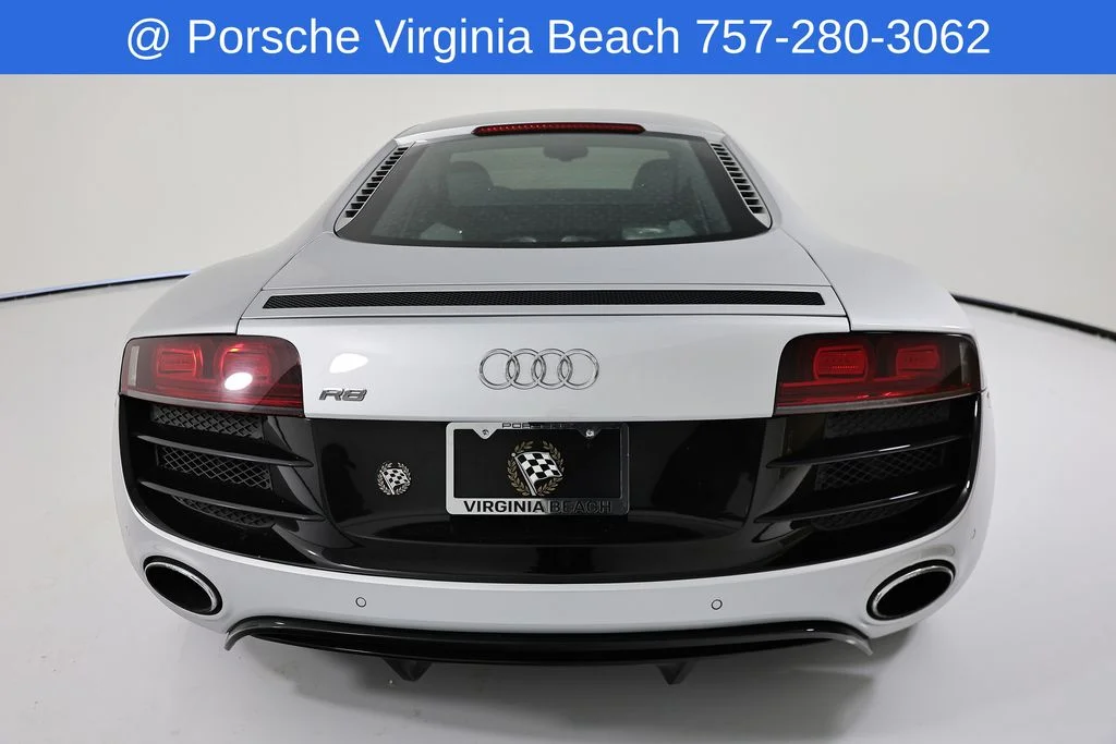 Used 2011 Silver Audi 5.2 image 6