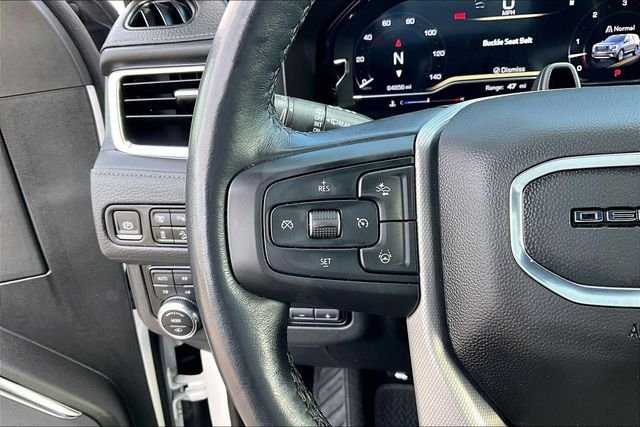 Used 2023 White GMC Denali image 18