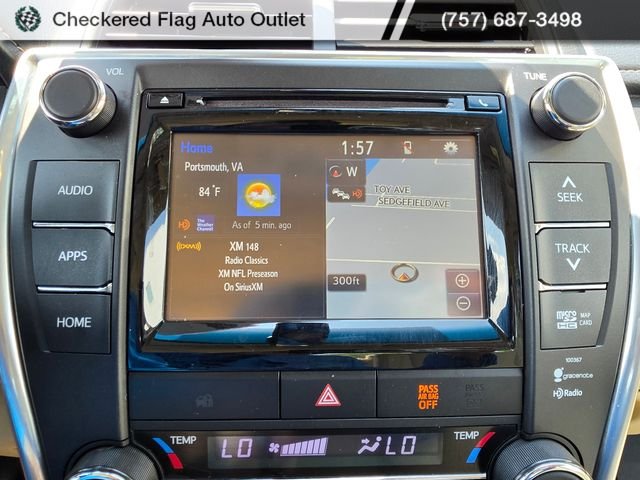 Used 2015 Creme Brulee Mica Toyota XLE image 14