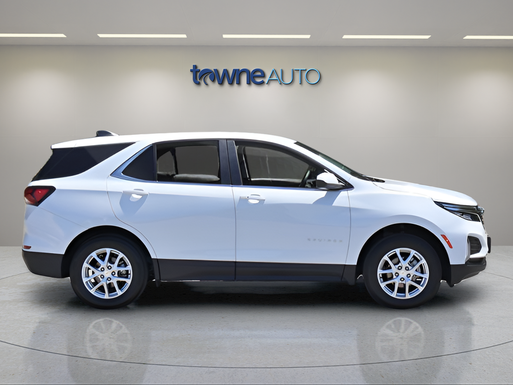 Used 2024 White Chevrolet LT image 6