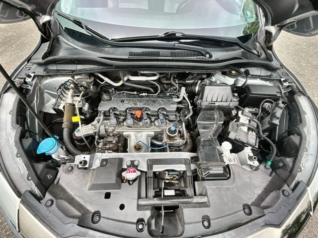 Certified Used 2021 Lunar Silver Metallic Honda EX image 20