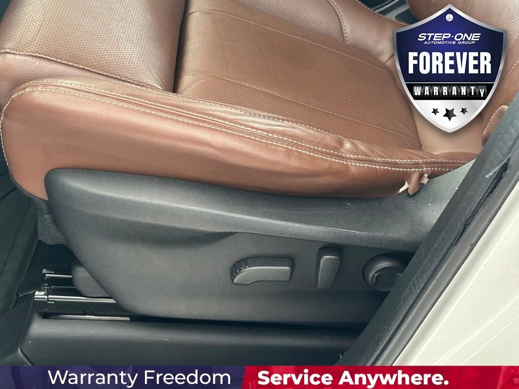 Used 2019 White Subaru Touring image 14