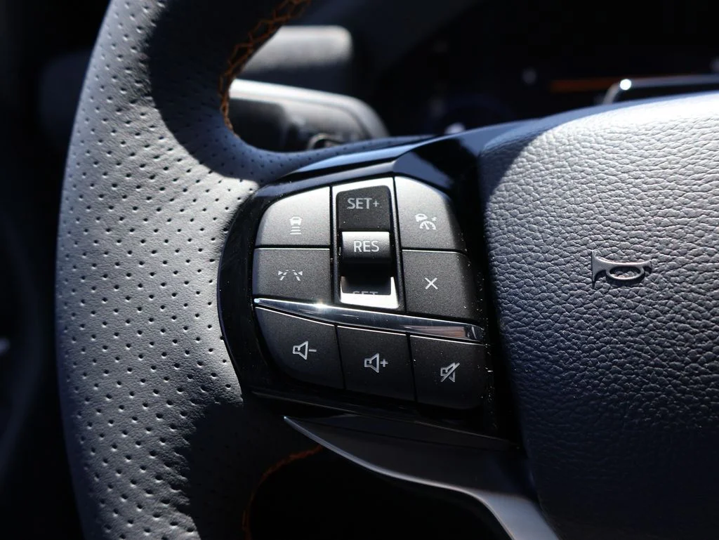 New 2026 Star White Metallic Tri-Coat Ford Tremor® image 28