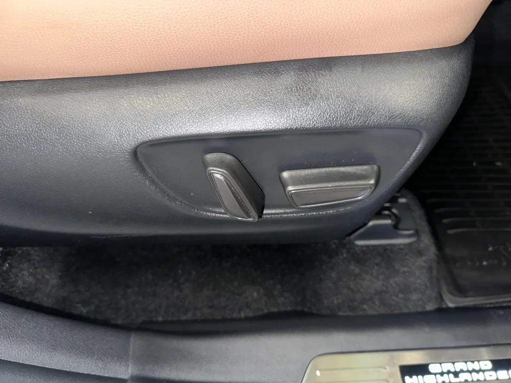 Certified Used 2026 Wind Chill Pearl Toyota Hybrid MAX Platinum image 34