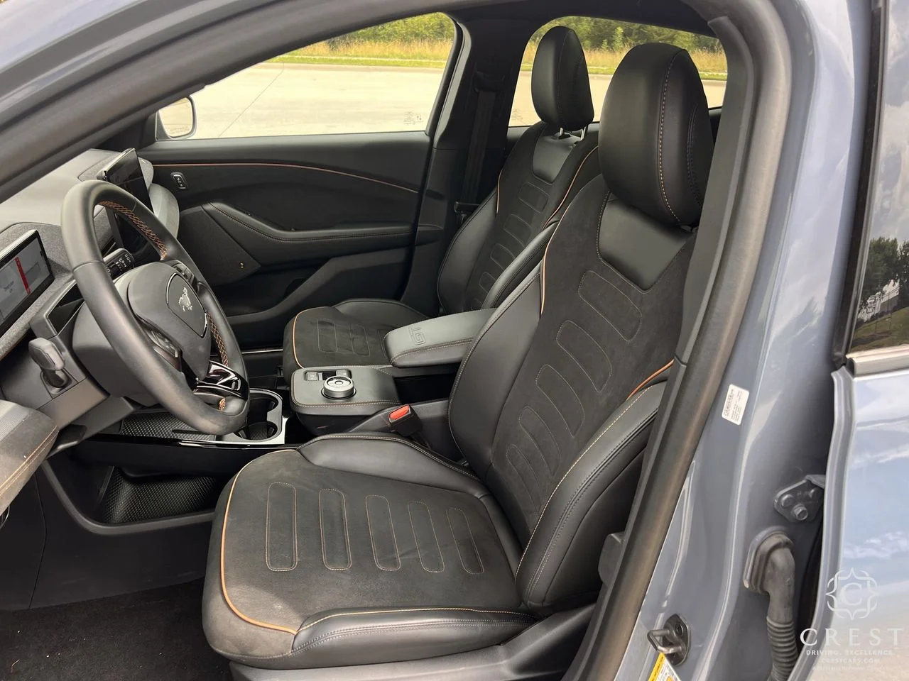 Used 2023 Vapor Blue Ford GT image 21