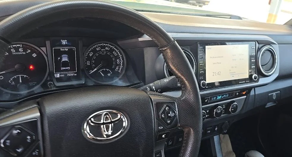 Used 2021 Army Green Toyota  image 8