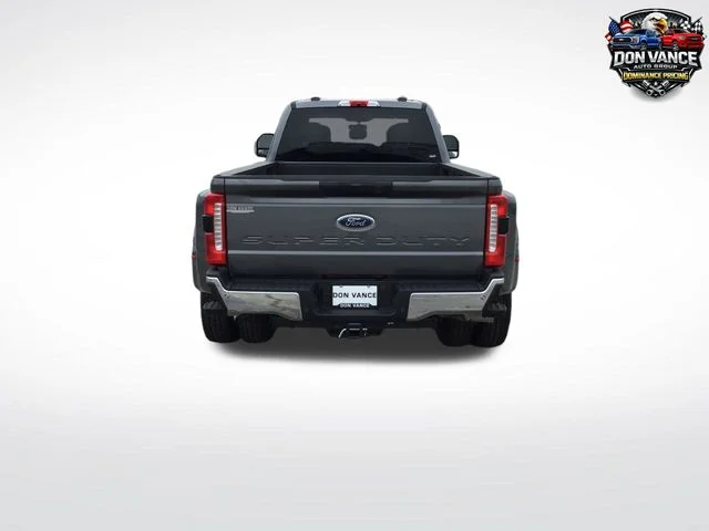 New 2026 Gray Ford XLT image 4