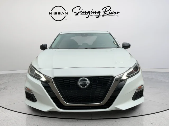 Used 2020 Nissan Altima SR with VIN 1N4BL4CW2LC140972 for sale in Florence, AL