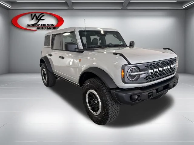New 2026 Avalanche Gray Ford Badlands® image 19