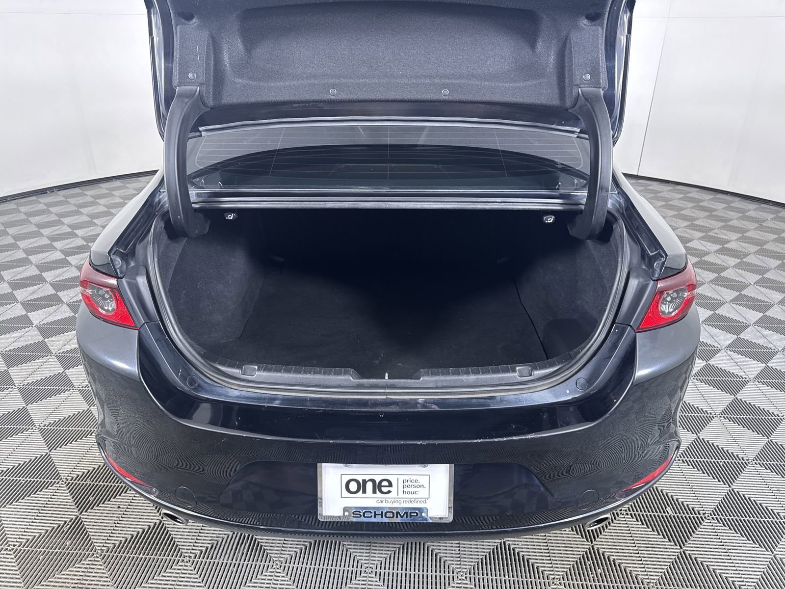 Used 2021 Jet Black Mica Mazda Select image 23