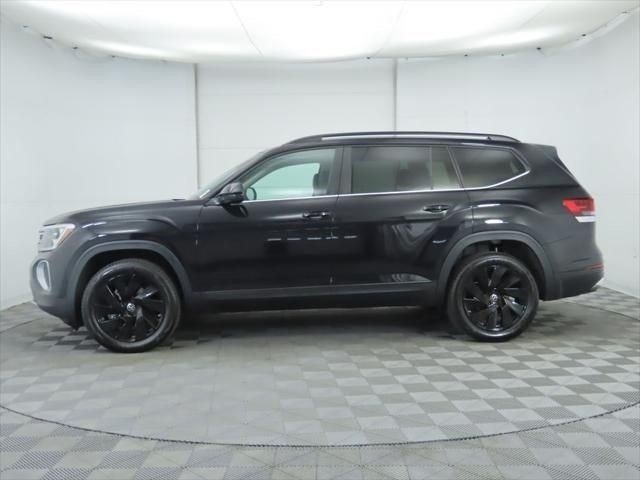 2026 Volkswagen Atlas SE w/Tech - Photo 8