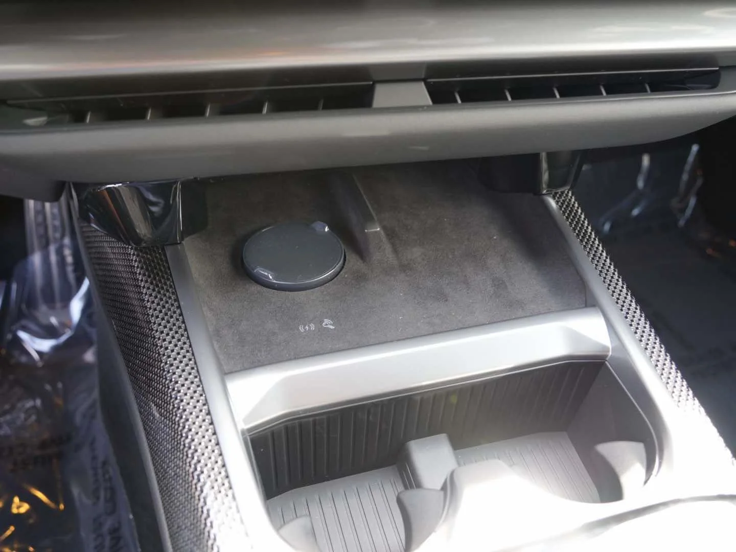New 2027 Frozen Deep Grey Metallic BMW 740i image 21