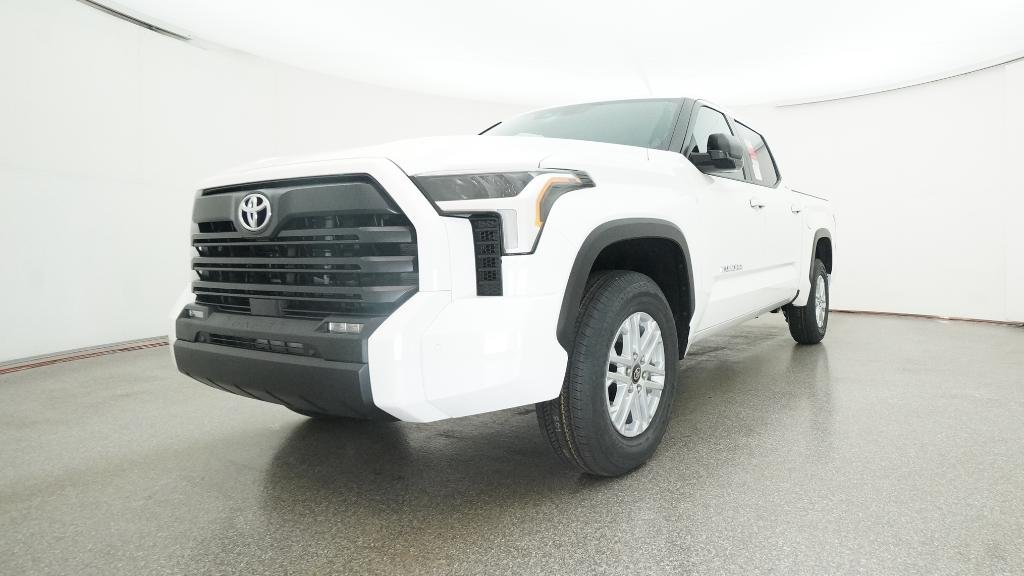 2026 Toyota Tundra SR5 - Photo 8