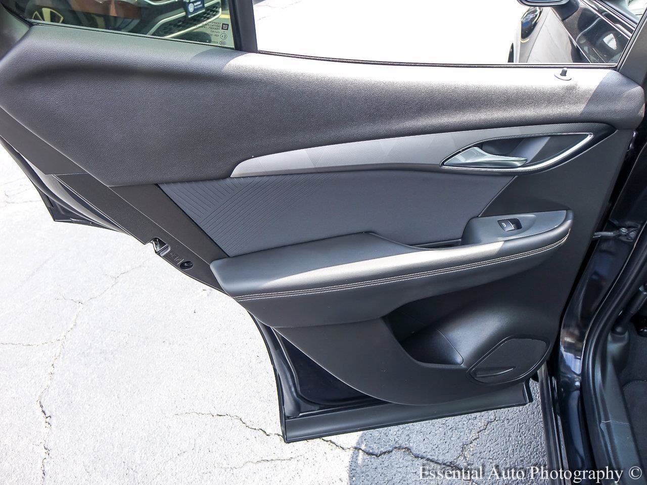 Used 2024 Ebony Twilight Metallic Buick Sport Touring image 21