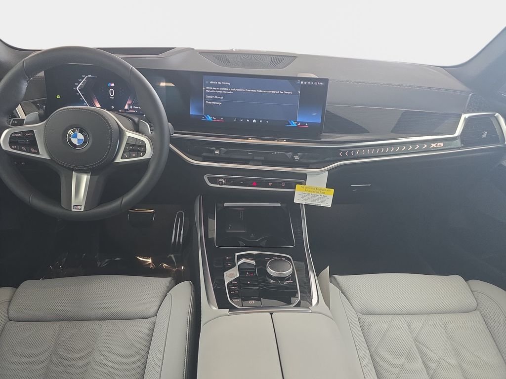 New 2026 Mineral White Metallic BMW sDrive40i image 7