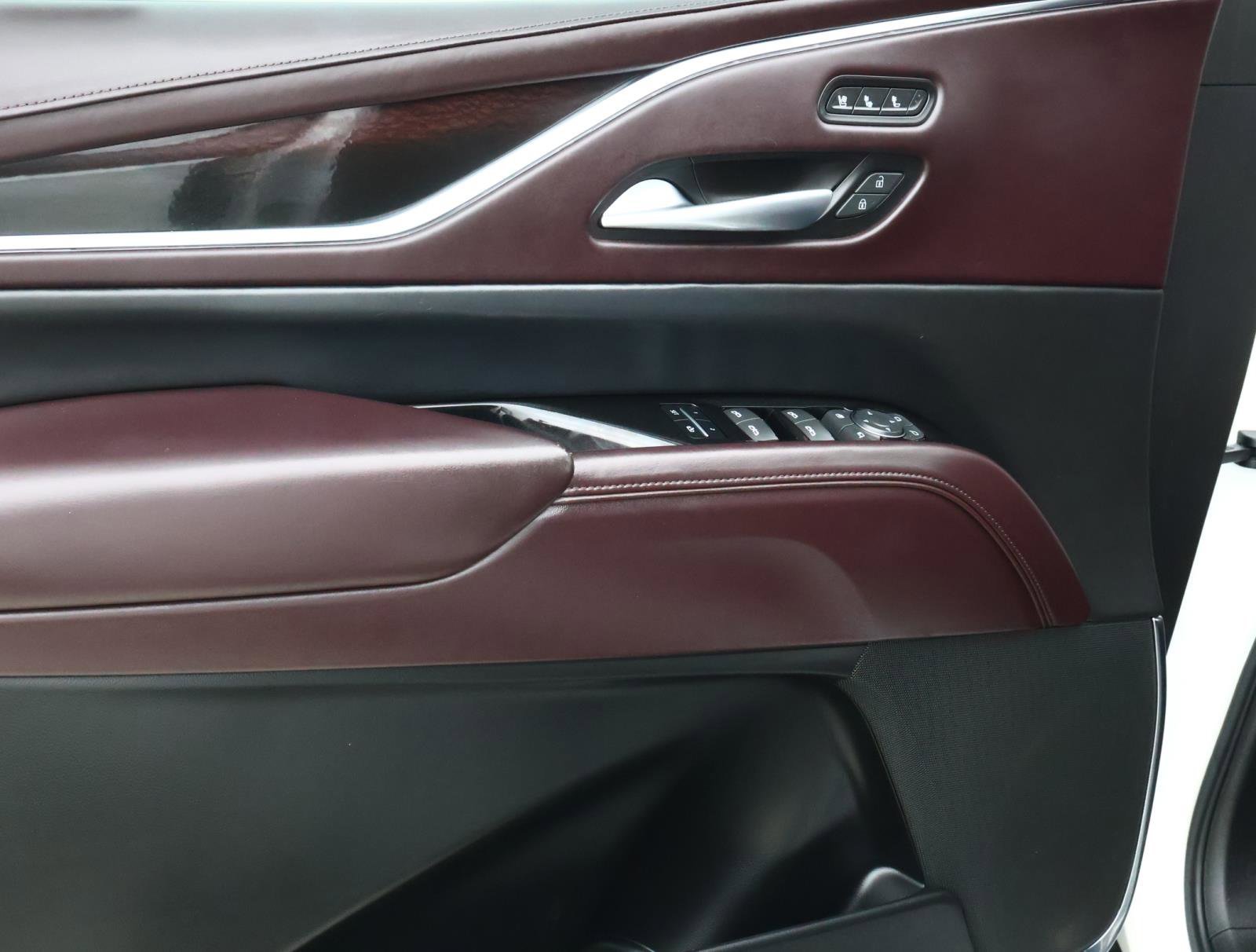 2021 Cadillac Escalade ESV Sport Platinum - Photo 22