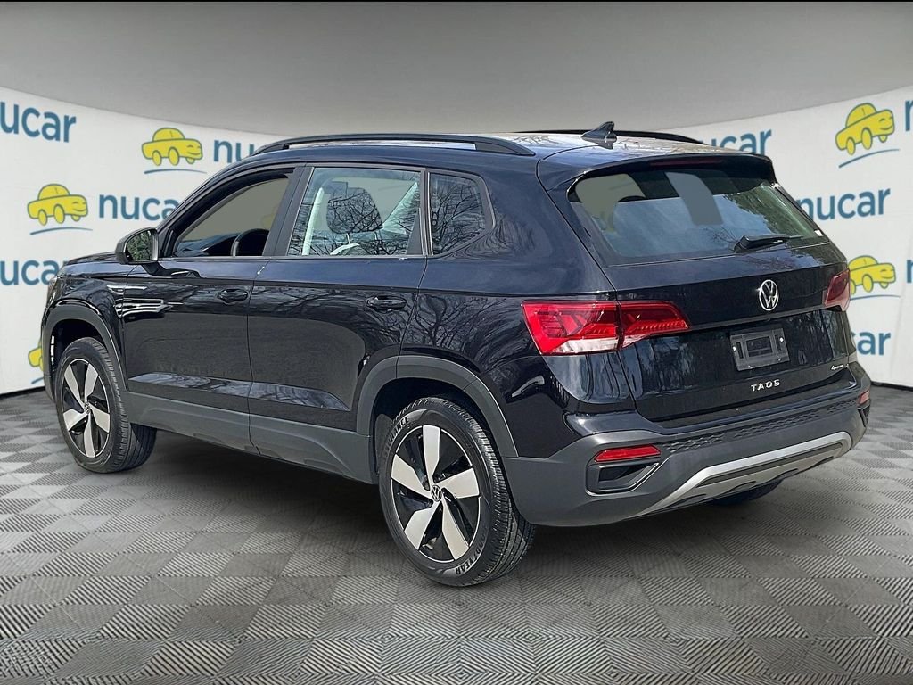 Used 2024 Black Volkswagen 1.5T S image 4